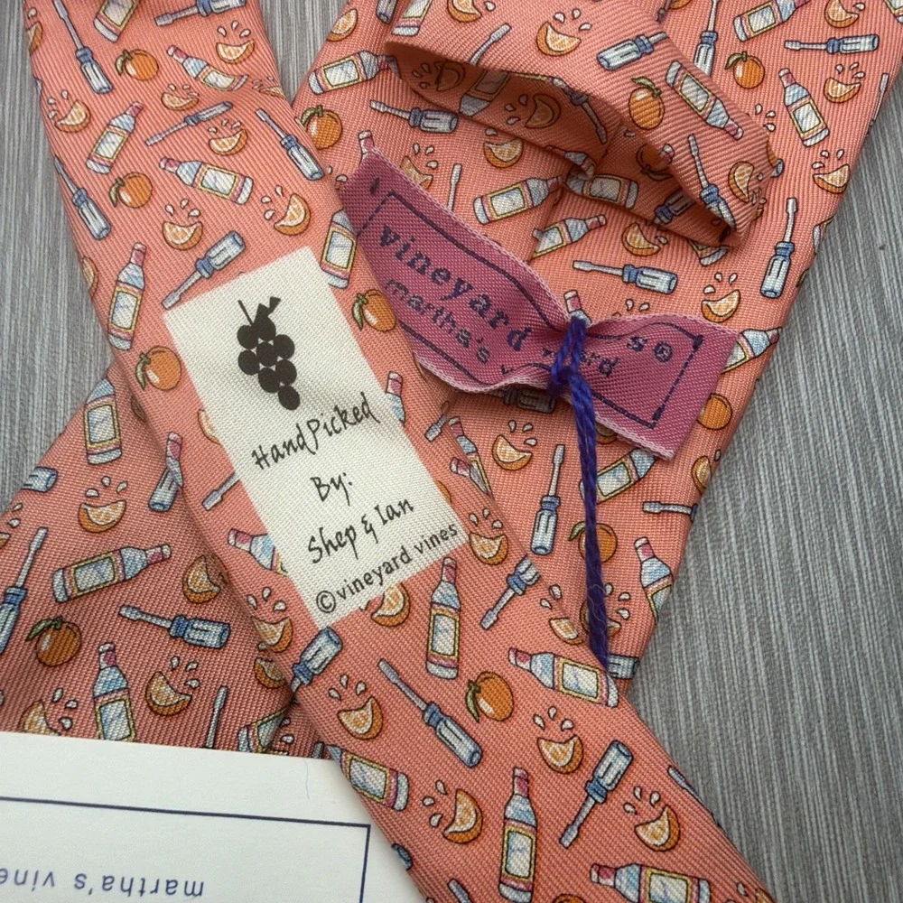 Vineyard Vines Silk Novelty Tie NWT Peach Cocktail Drink Barware Men's Necktie